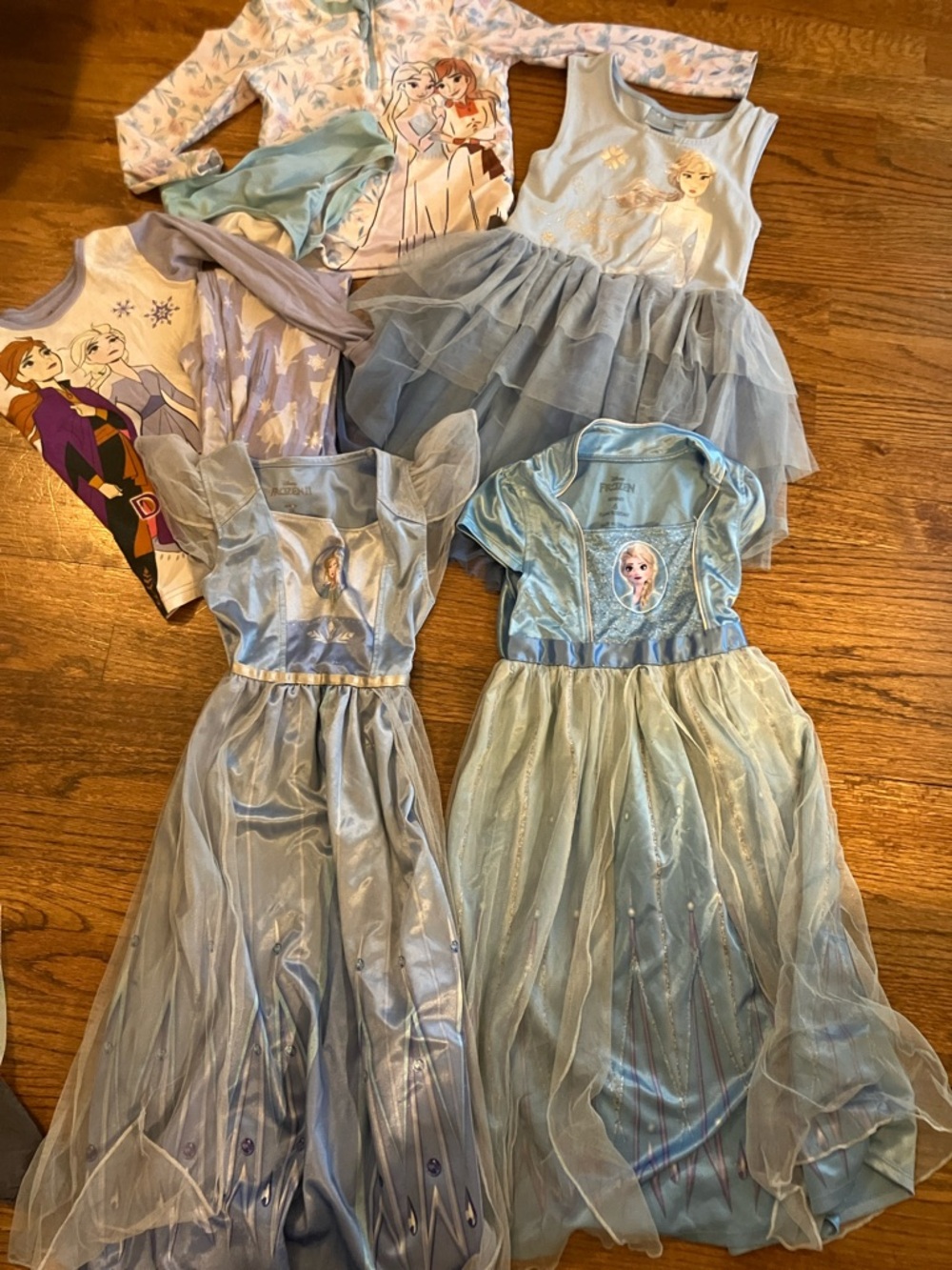 Disney Elsa & Anna Dresses in Light Blue and Pale Blue